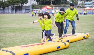 广州中远海运船员待遇 遭劫持船员抵广州