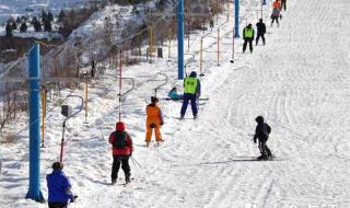 上海银七星室内滑雪场 上海银七星室内滑雪场