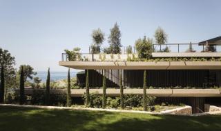 一滴水只有融入大海 一滴水只有融入大海